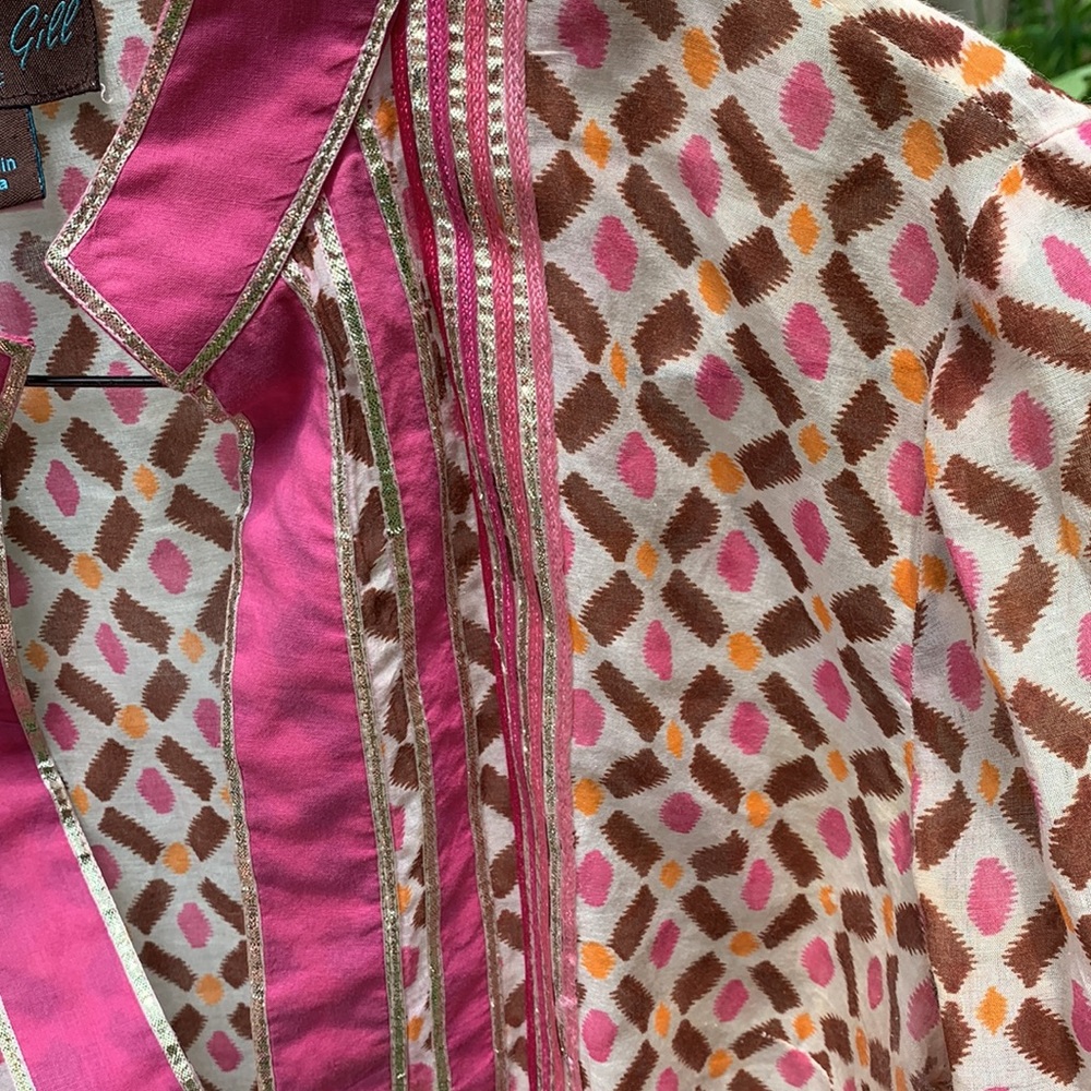 Pink top - Picture 3 of 5